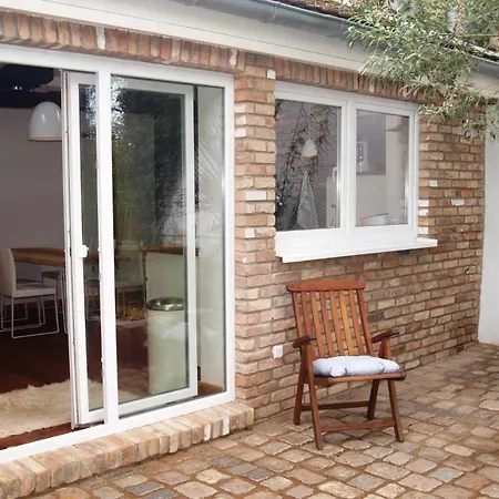 Awesome In With Wifi Nyaraló *