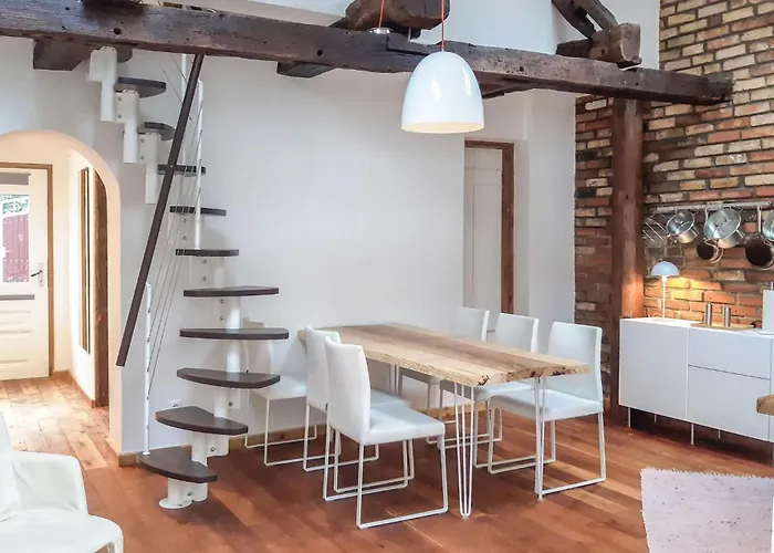 Awesome In With Wifi בית נופש בוצו